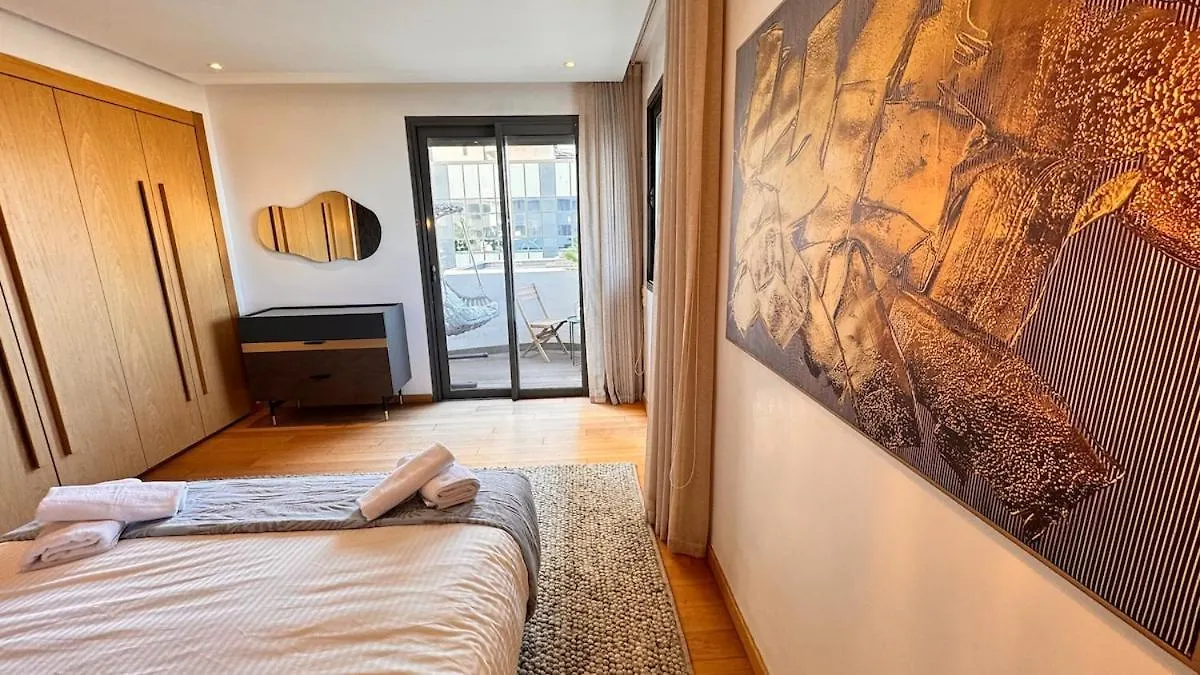 Duplex De Luxe Avec Jardin Au Coeur De La Marina Apartment Casablanca